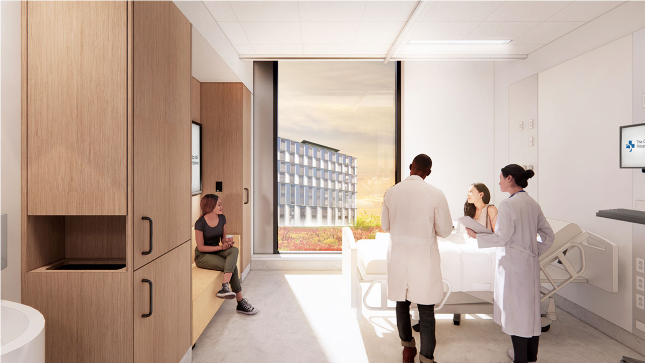 Concept artistique d’une chambre de patient au nouveau campus, où tout le monde aura sa proche chambre individuelle et une salle de bain accessible. Une patiente assise dans son lit discute avec un visiteur, tandis que deux médecins sont à son chevet. Dans la chambre, une grande fenêtre sur toute la hauteur permet de bien voir l’extérieur. 